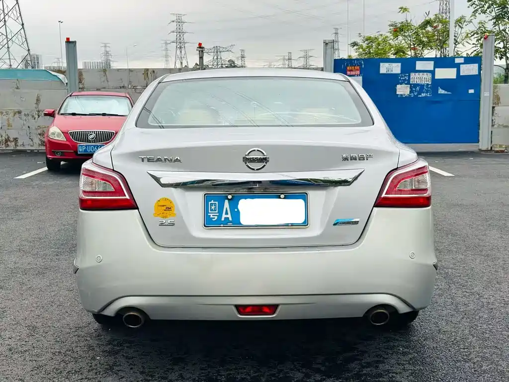 Nissan Teana 2013
