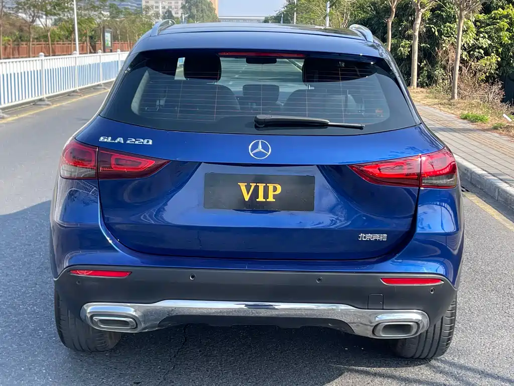 Mercedes-Benz GLA 2023 — фото 5