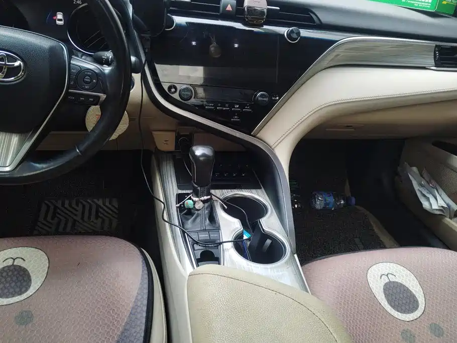Toyota Camry 2019 — фото 15
