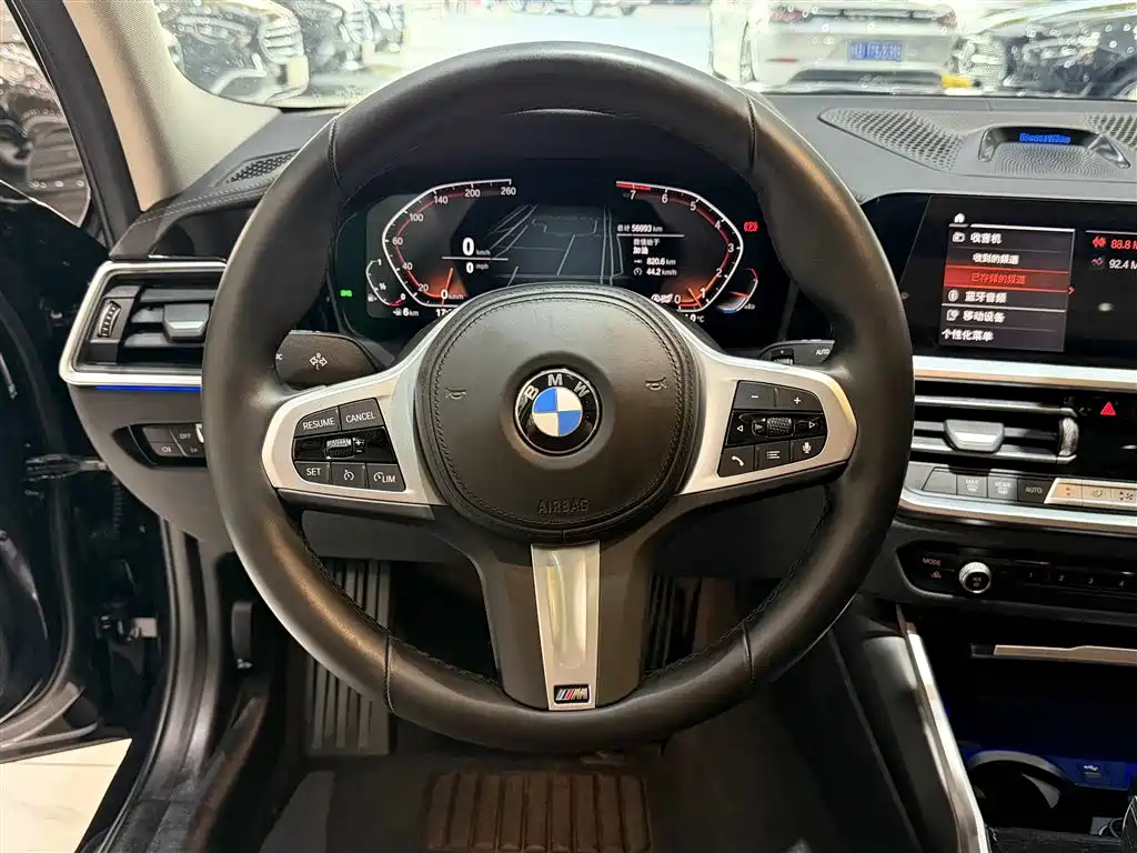 BMW 3 Series 2022 — фото 15