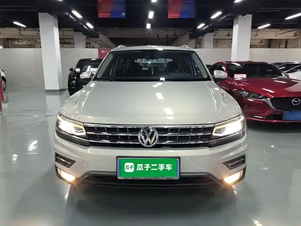 Volkswagen Tiguan L 2017 — фото 3