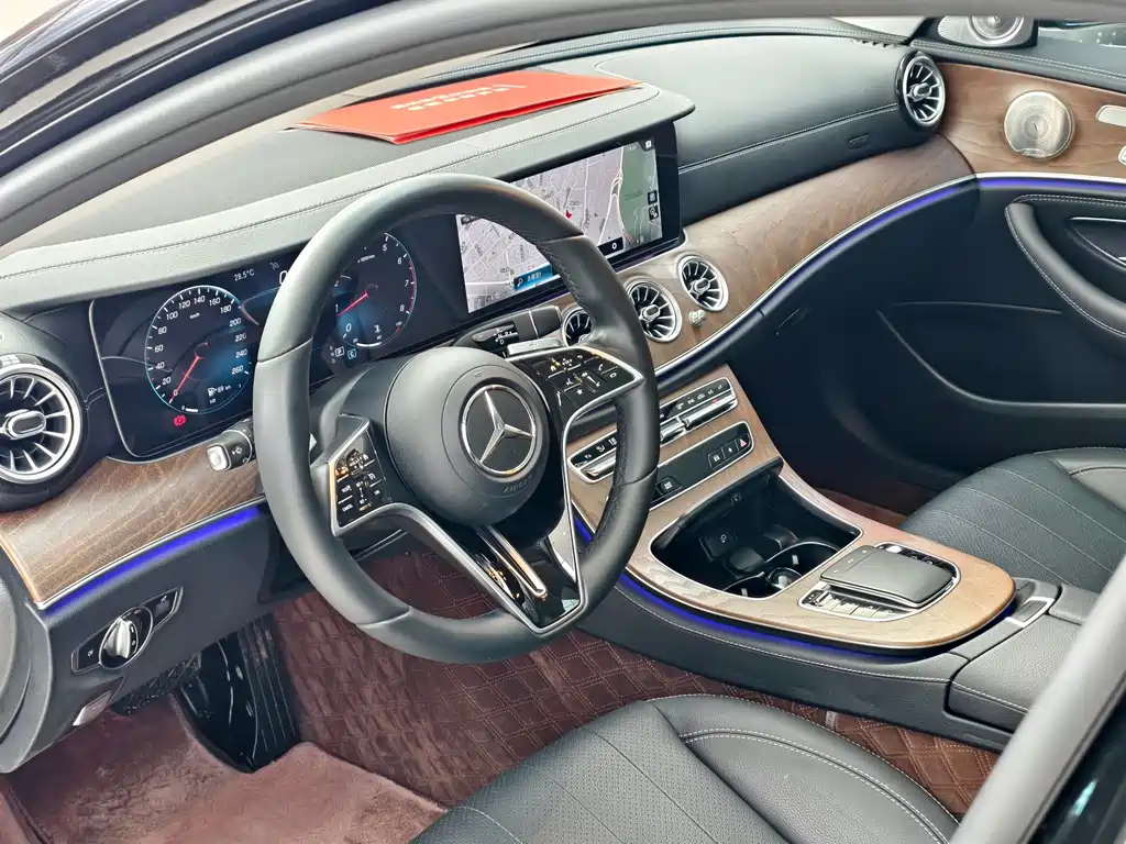 Mercedes-Benz E-Class 2021