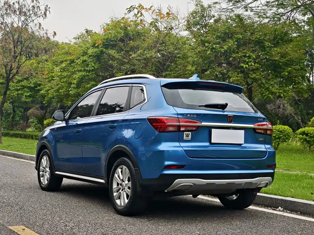 Roewe RX5 2017 — фото 16