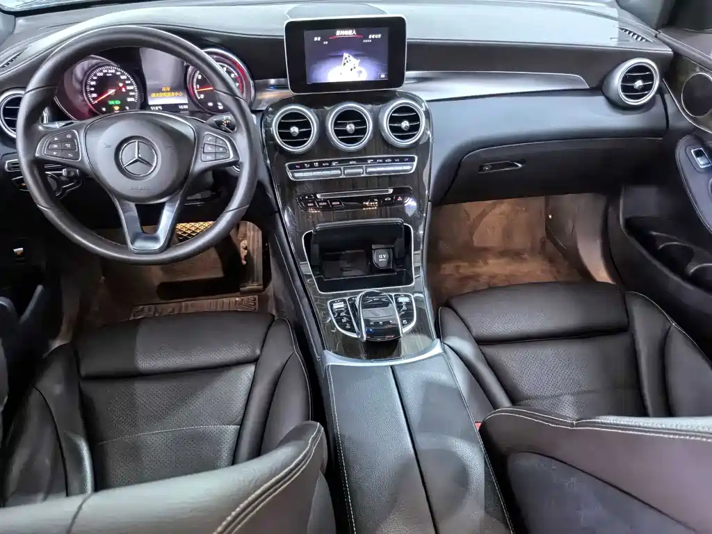 Mercedes-Benz GLC 2019