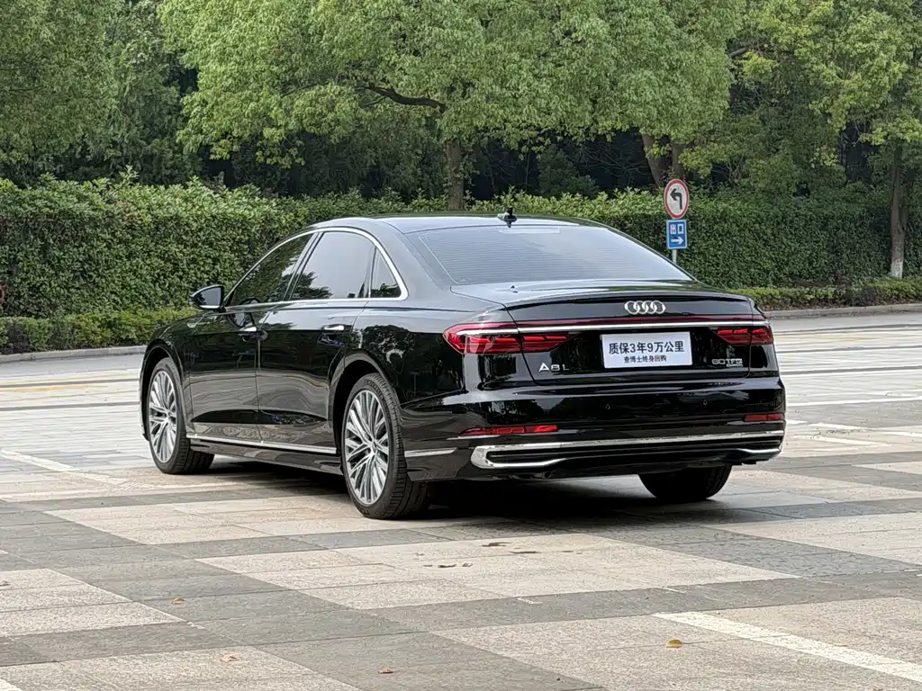 Audi A8 2024 — фото 11