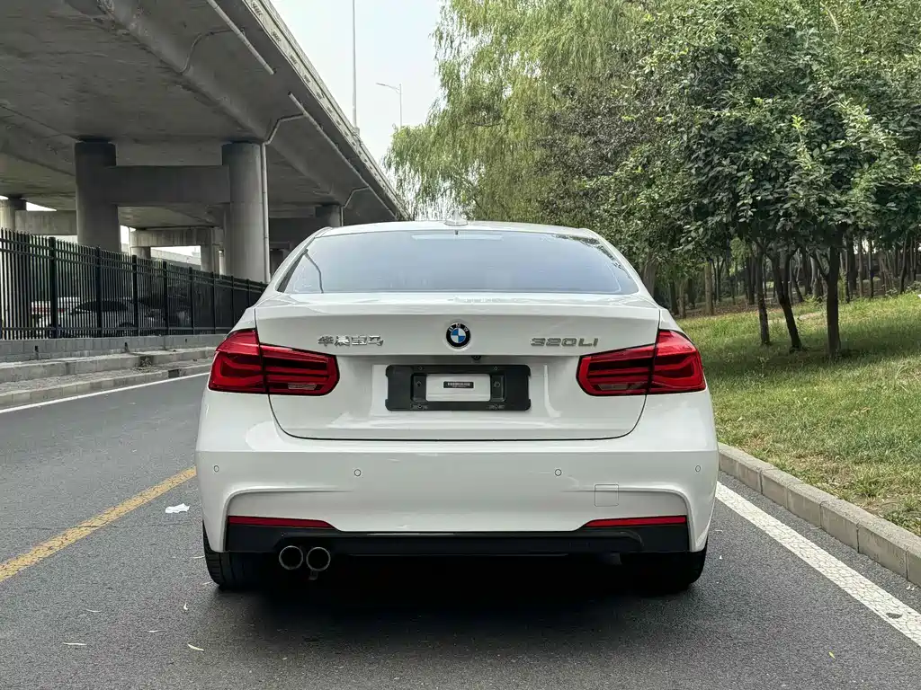 BMW 3 Series 2017 — фото 4