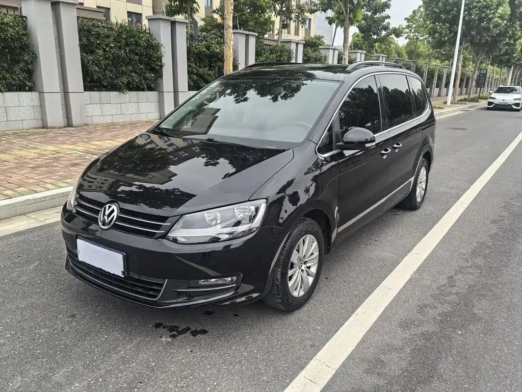 Volkswagen Sharan 2016 — фото 1