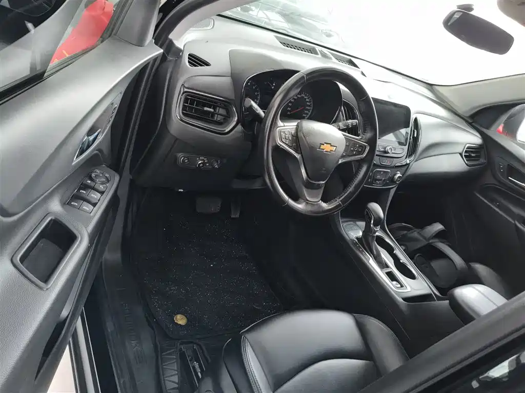 Chevrolet Equinox 2022 — фото 13