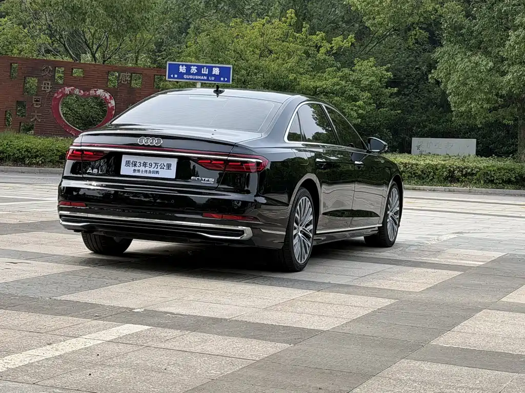 Audi A8 2024 — фото 14