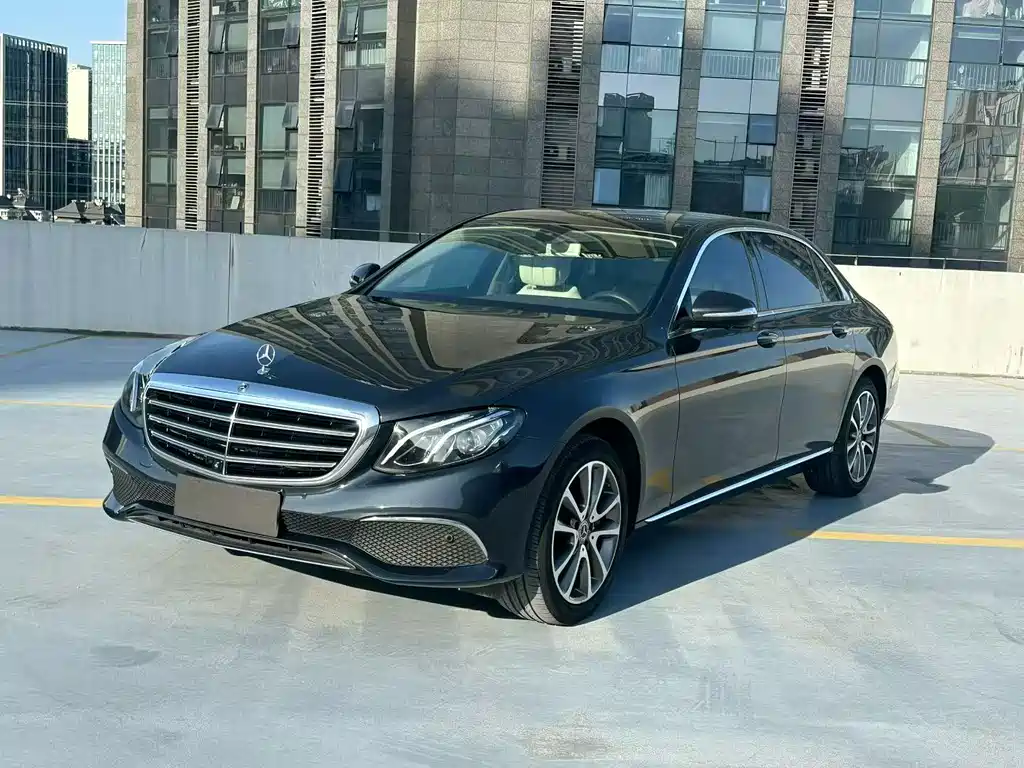 Mercedes-Benz E-Class 2019 — фото 1
