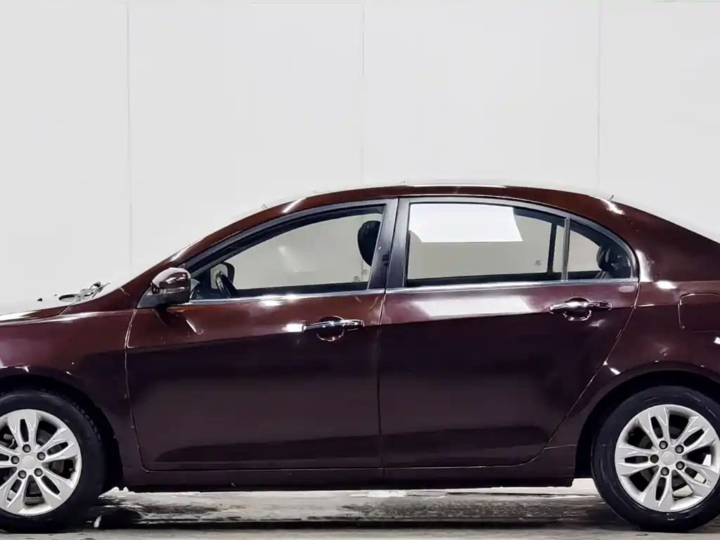 Geely Emgrand 2015 — фото 7