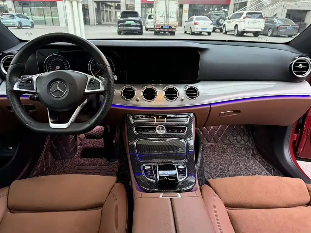 Mercedes-Benz E-Class 2017 — фото 22