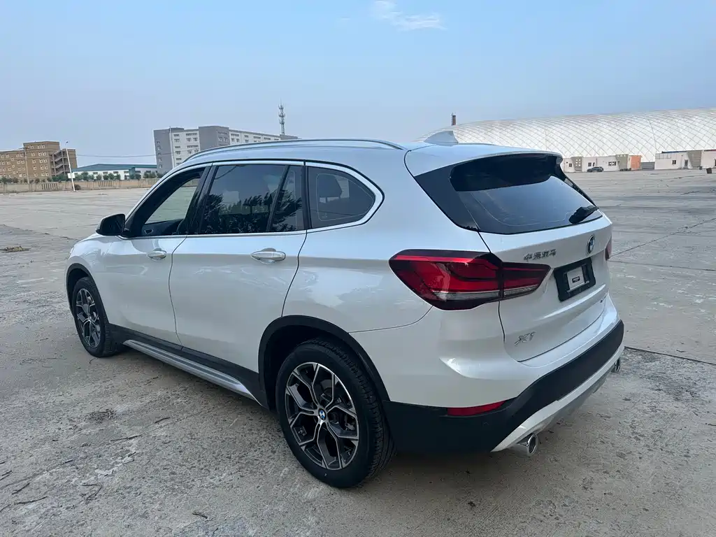 BMW X1 2022 — фото 18