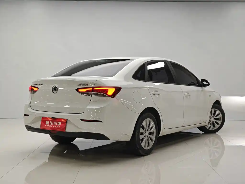 Buick Excelle GT 2022 — фото 15