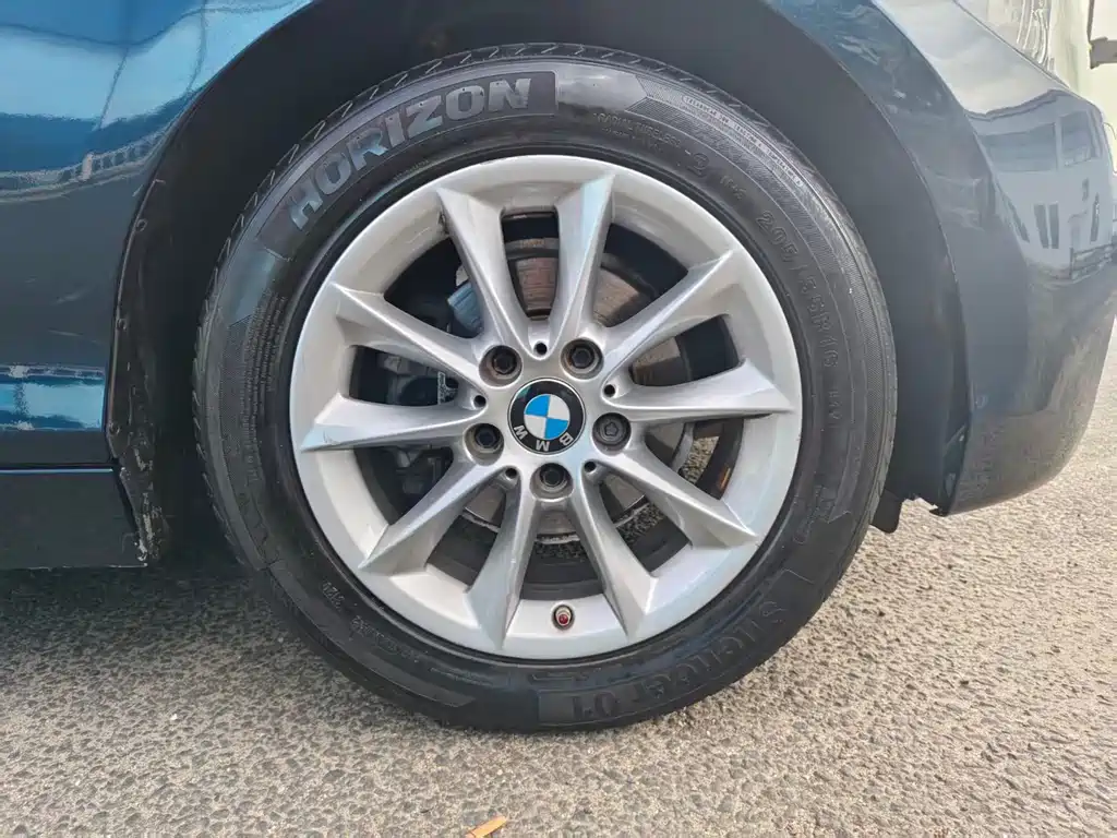 BMW 1 Series 2015 — фото 13