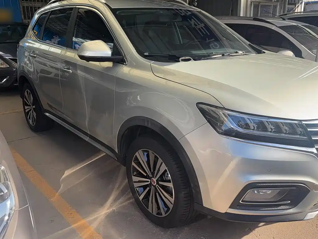 Roewe RX5 New Energy 2020 — фото 4