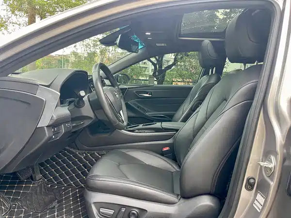 Toyota Avalon 2021
