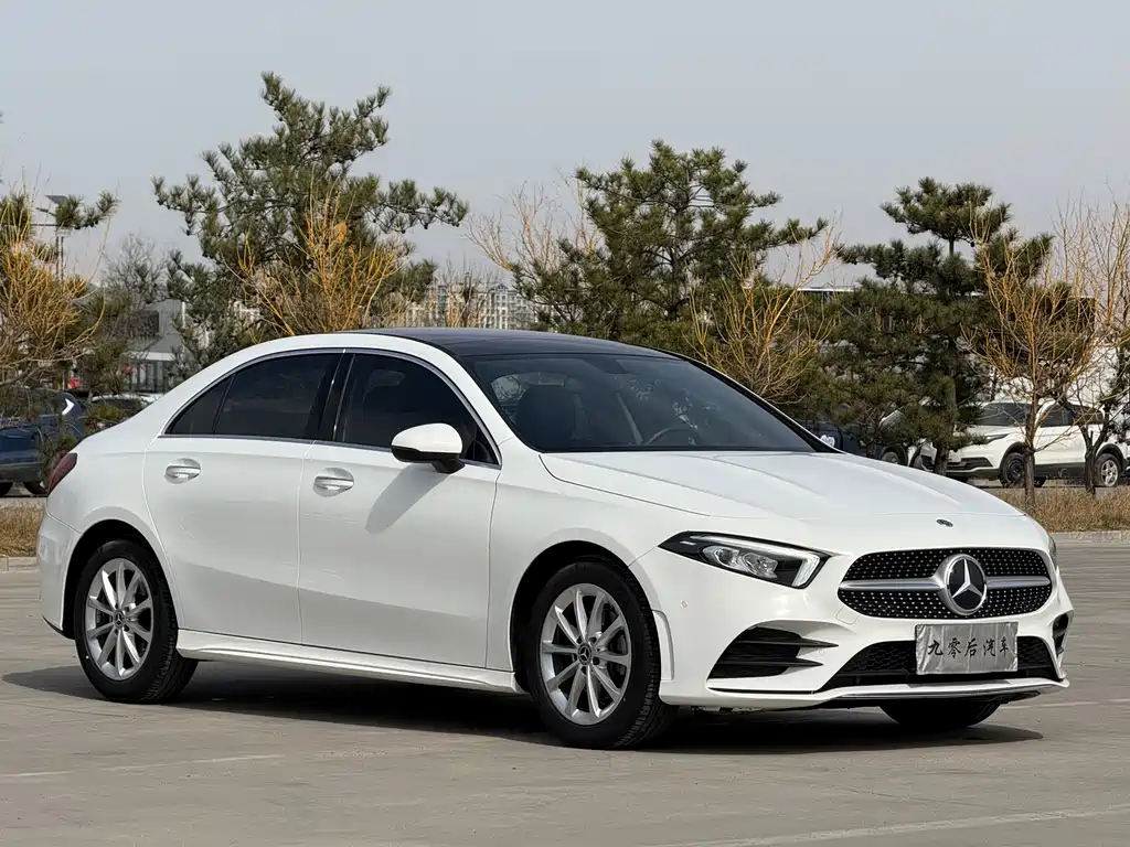 Mercedes-Benz A-Class 2021 — фото 3