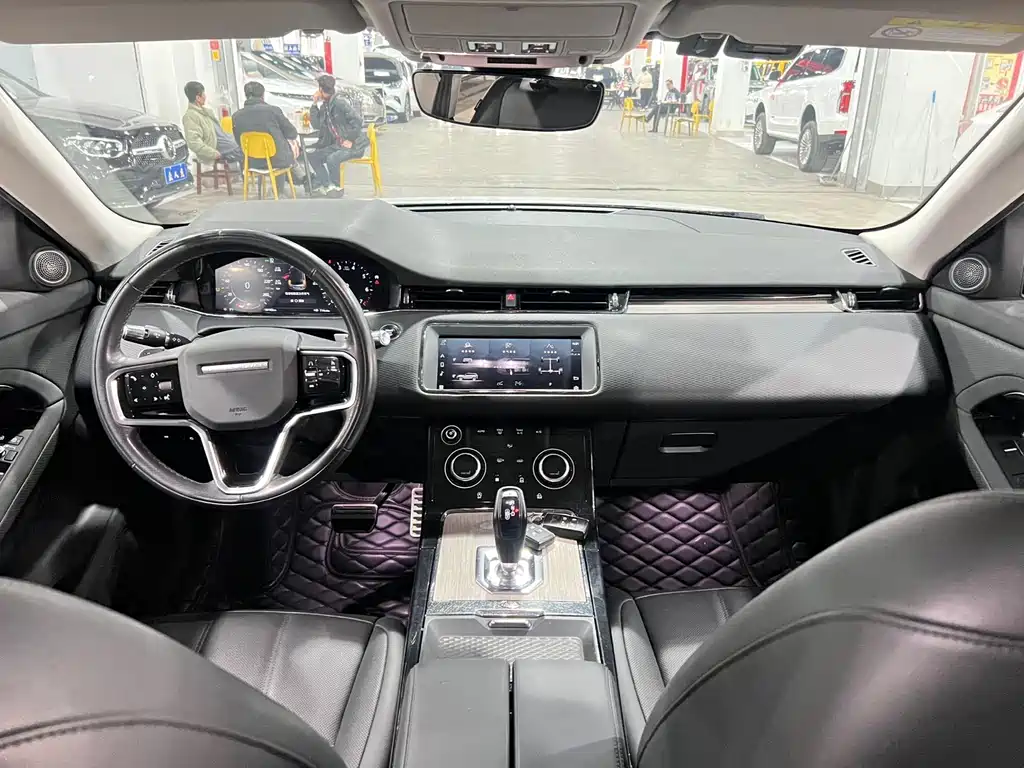Land Rover Evoque 2022 — фото 7