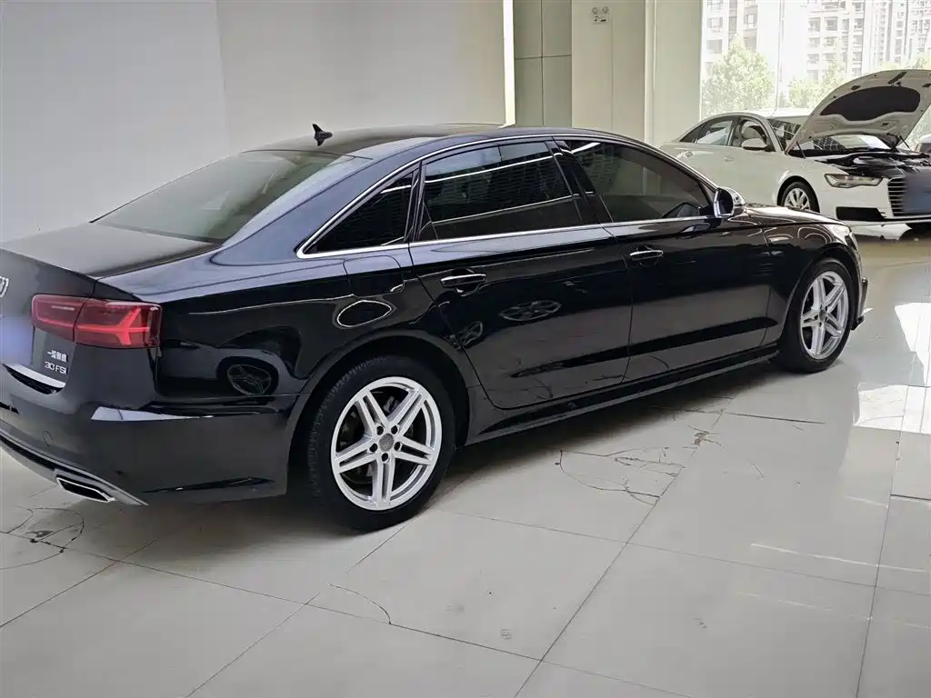 Audi A6L 2018 — фото 11