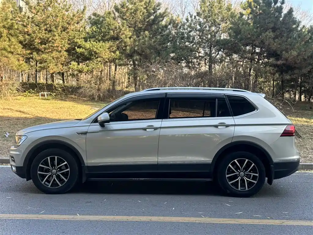 Volkswagen Tiguan L 2019 — фото 27