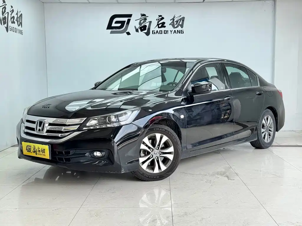 Honda Accord 2015 — фото 1