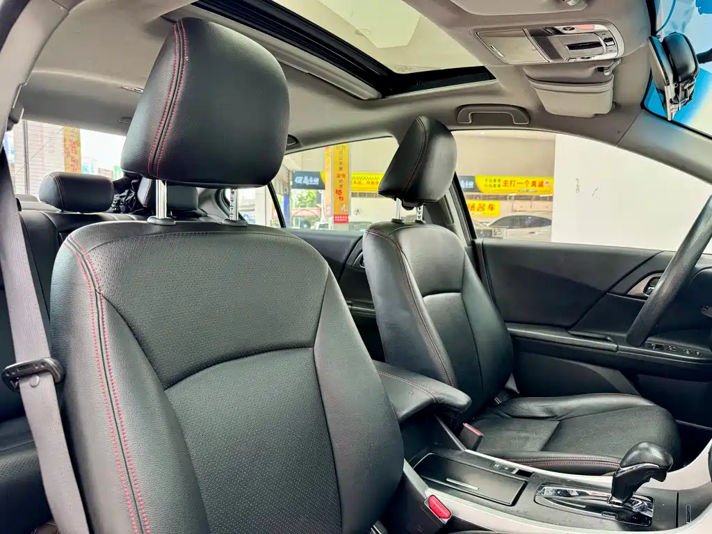 Honda Accord 2015 — фото 14