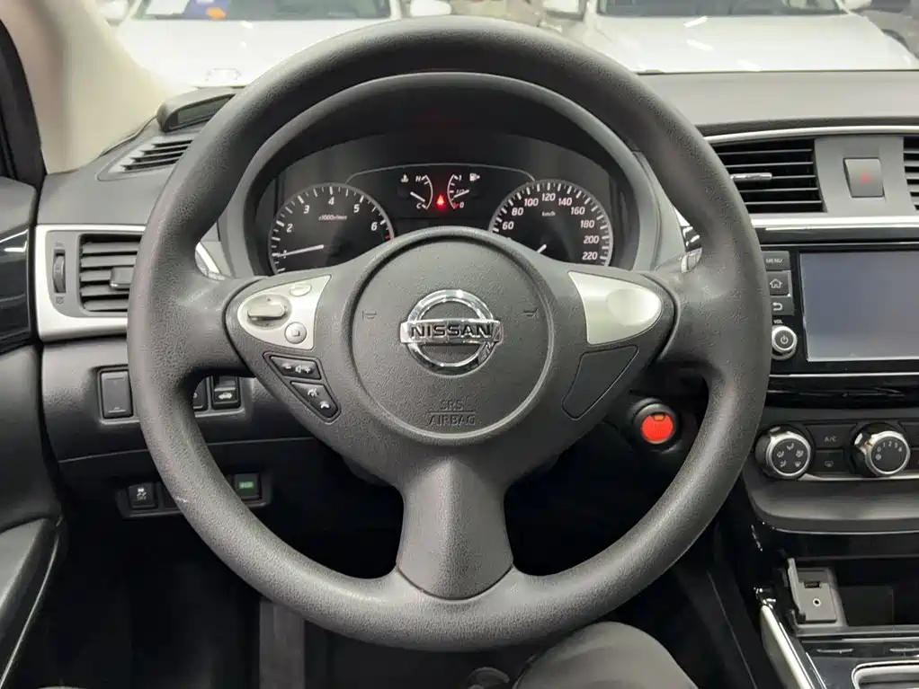 Nissan Sylphy 2017 — фото 11