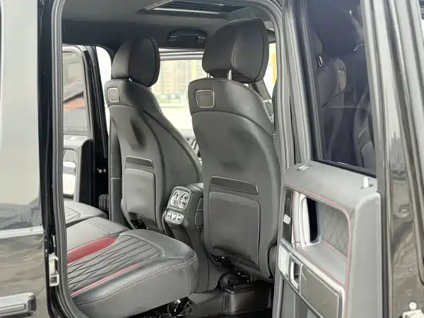 Mercedes-Benz G-Class 2023
