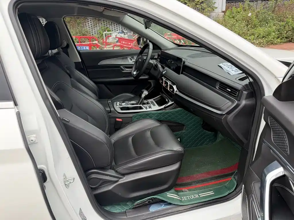 Jetour Jietu X70 PLUS 2020 — фото 17