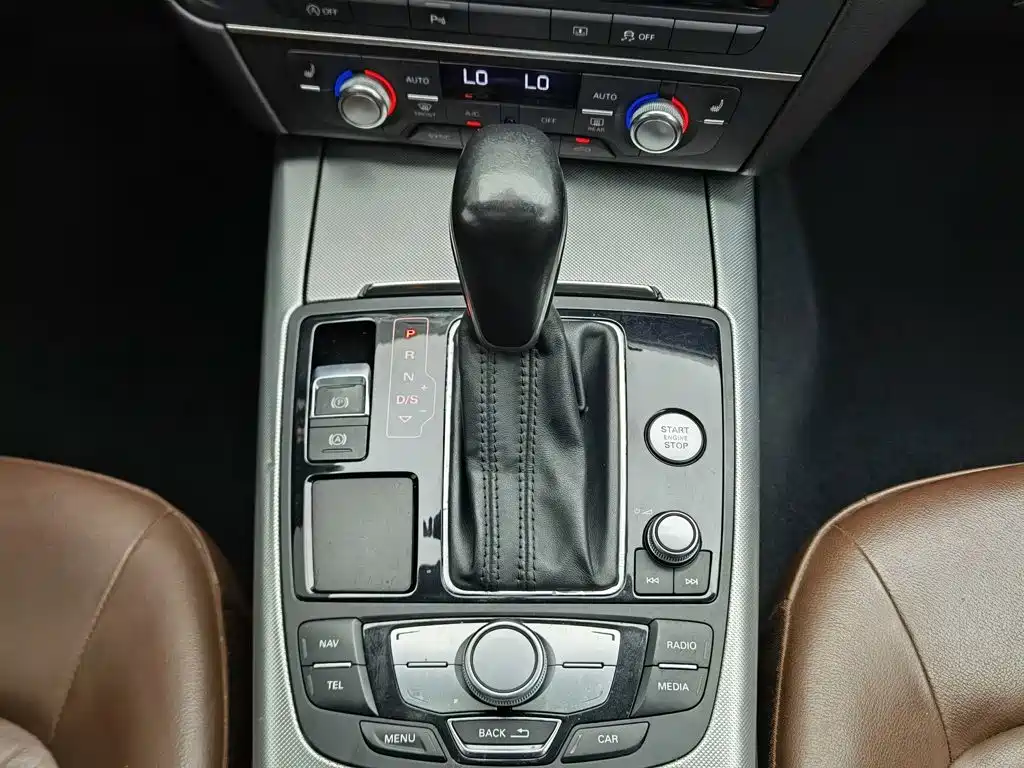 Audi A6L 2016 — фото 13