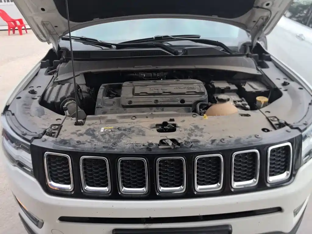 Jeep Compass 2019 — фото 20