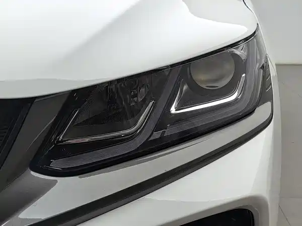 Geely Binyue 2021