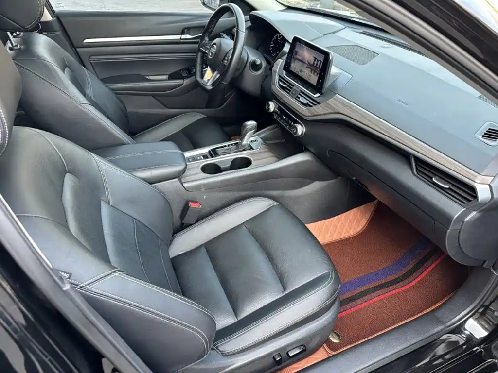 Nissan Teana 2022 — фото 18