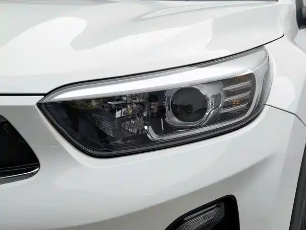 Kia KX1 2020