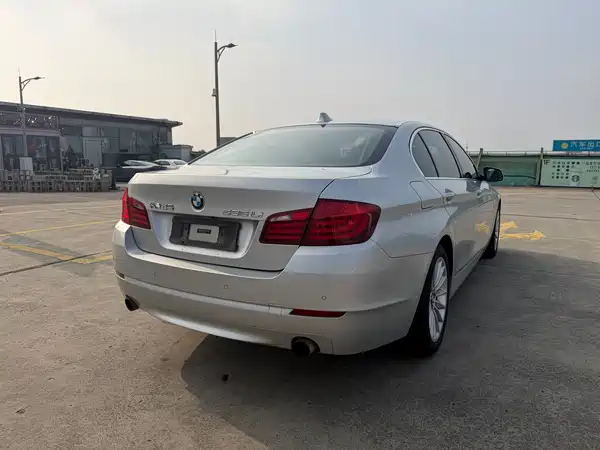 BMW 5 Series 2012