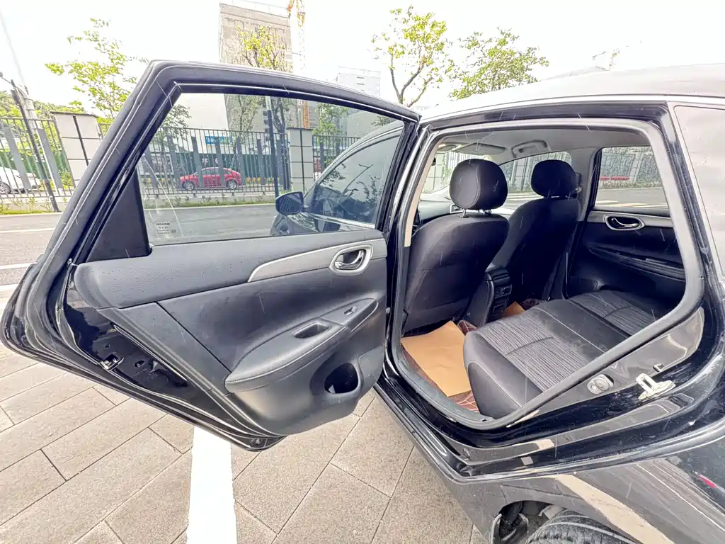 Nissan Sylphy 2023 — фото 22