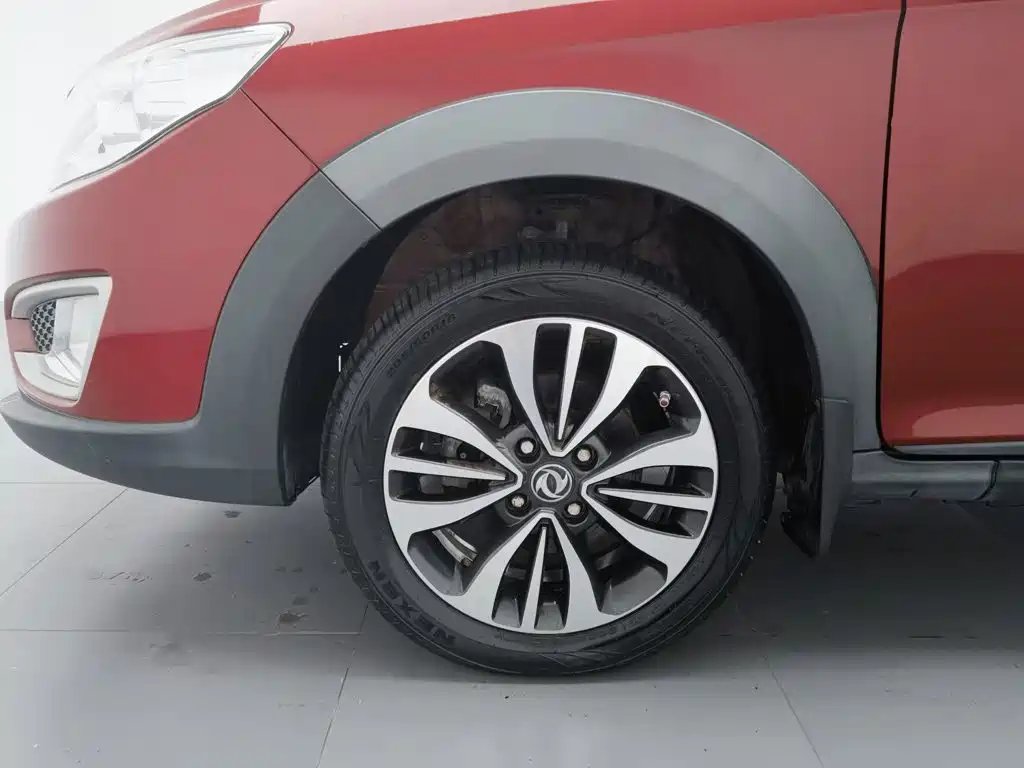 Dongfeng Fengshen AX3 2016 — фото 17