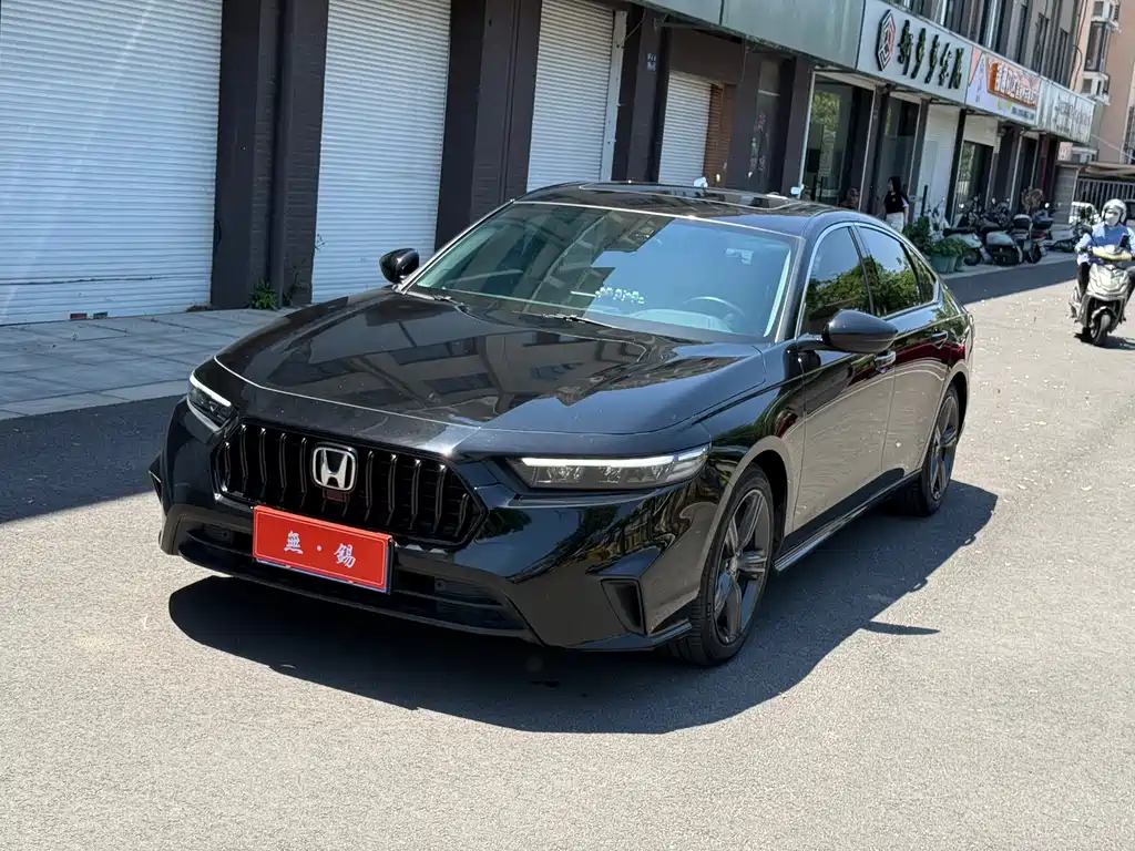 Honda Inspire 2024 — фото 1