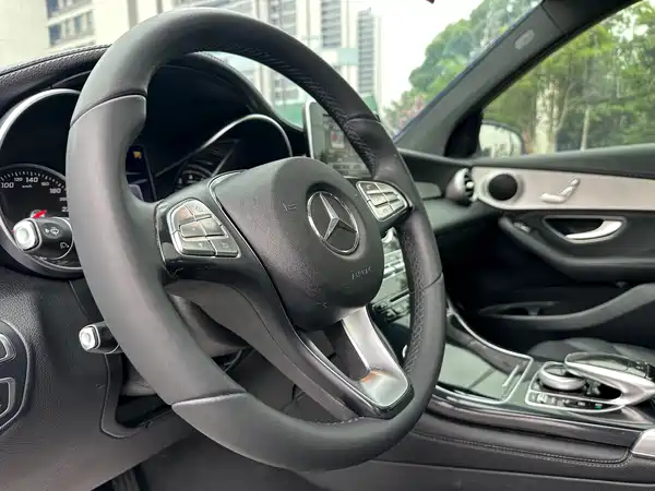 Mercedes-Benz GLC 2016