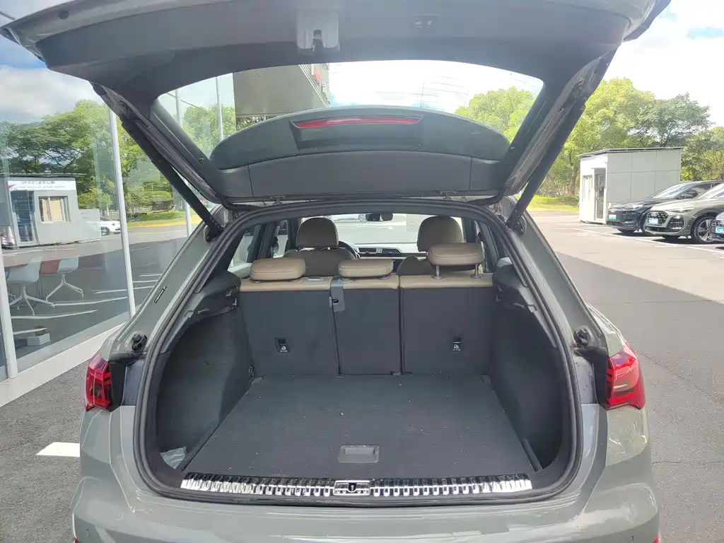 Audi Q3 2023