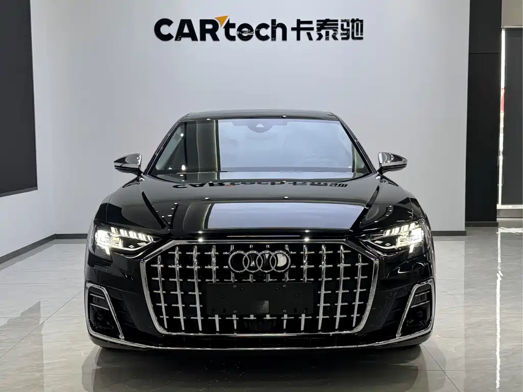 Audi A8 2025