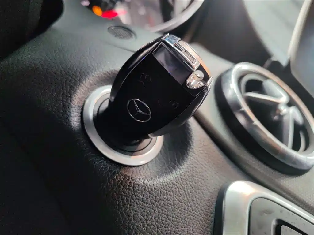Mercedes-Benz CLA 2018 — фото 9