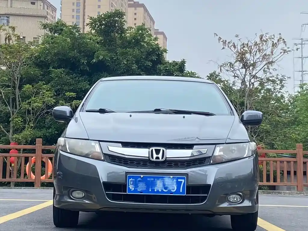 Honda City Classic 2011 — фото 2