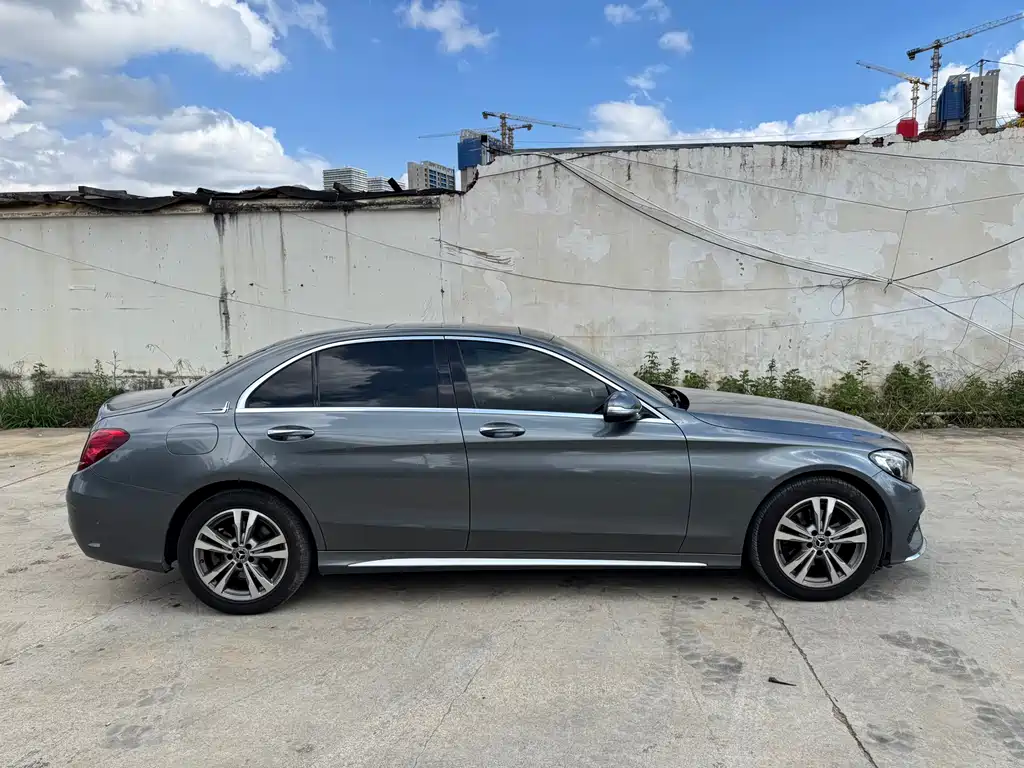 Mercedes-Benz C-Class 2018 — фото 5