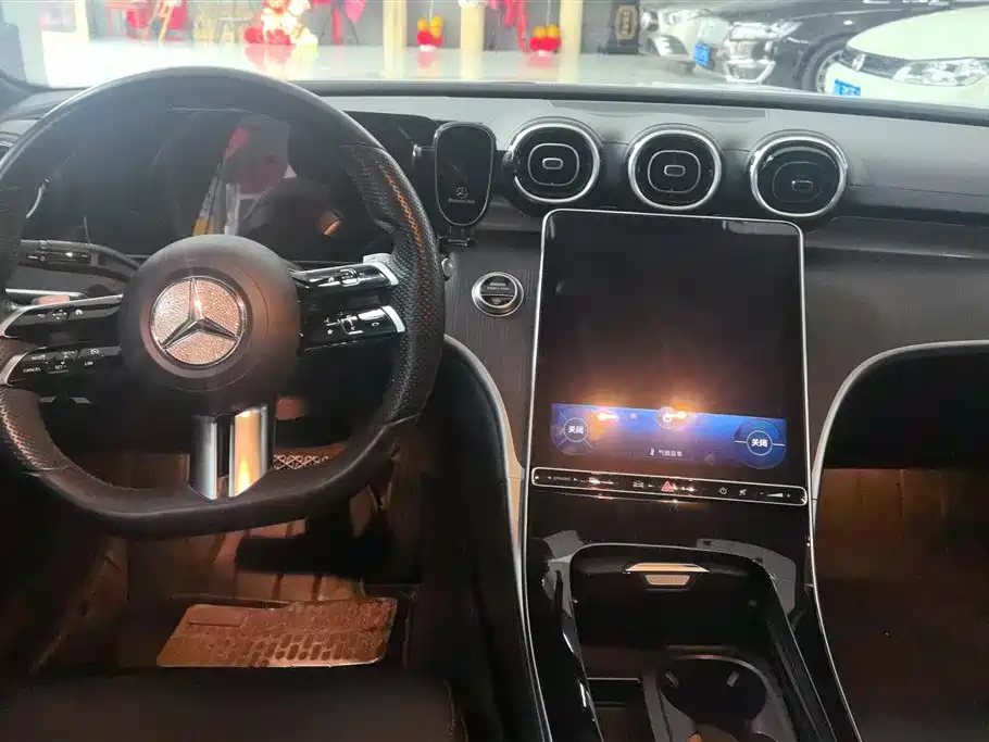Mercedes-Benz C-Class 2022 — фото 12