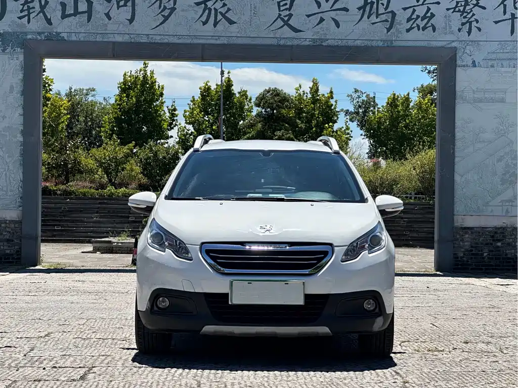 Peugeot 2008 2015 — фото 2