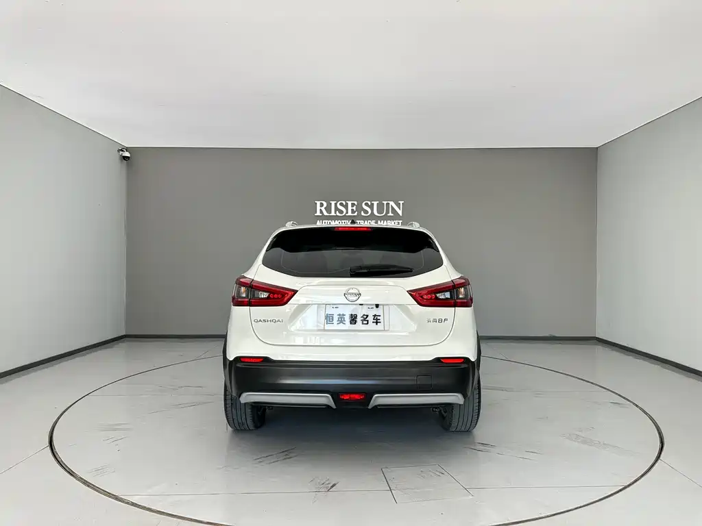 Nissan Qashqai 2023 — фото 8