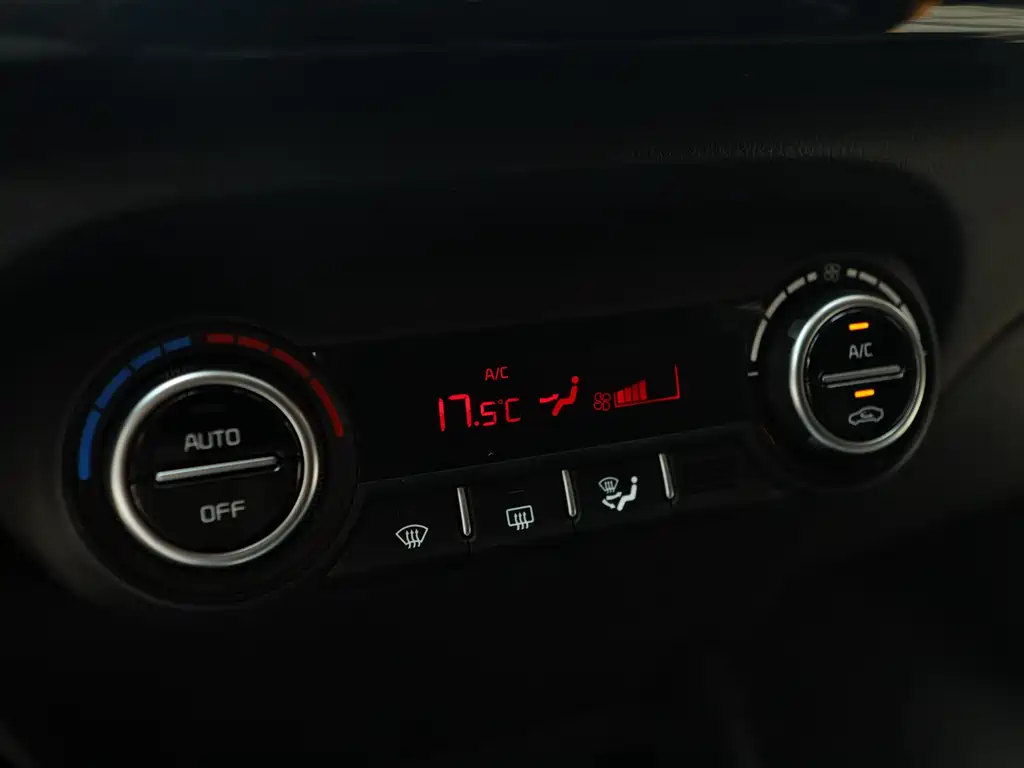 Kia KX1 2022 — фото 14