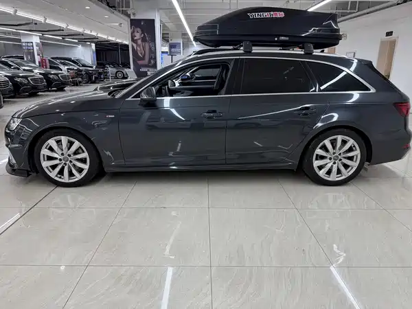 Audi A4 2020
